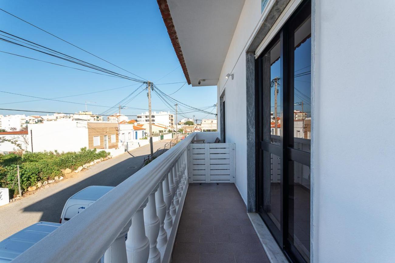 Blife Marya Private Rooms - Airport Stay Faro Exterior photo